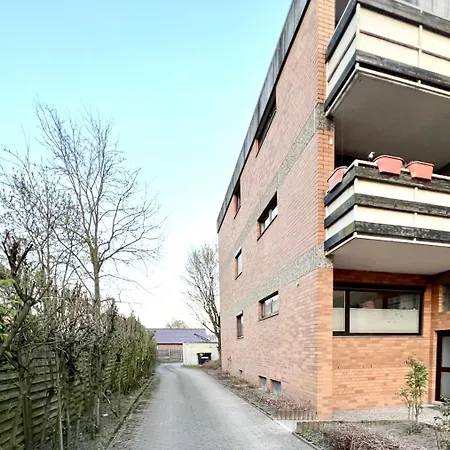 Woody Style Near Langenhagen Airport 아파트 *